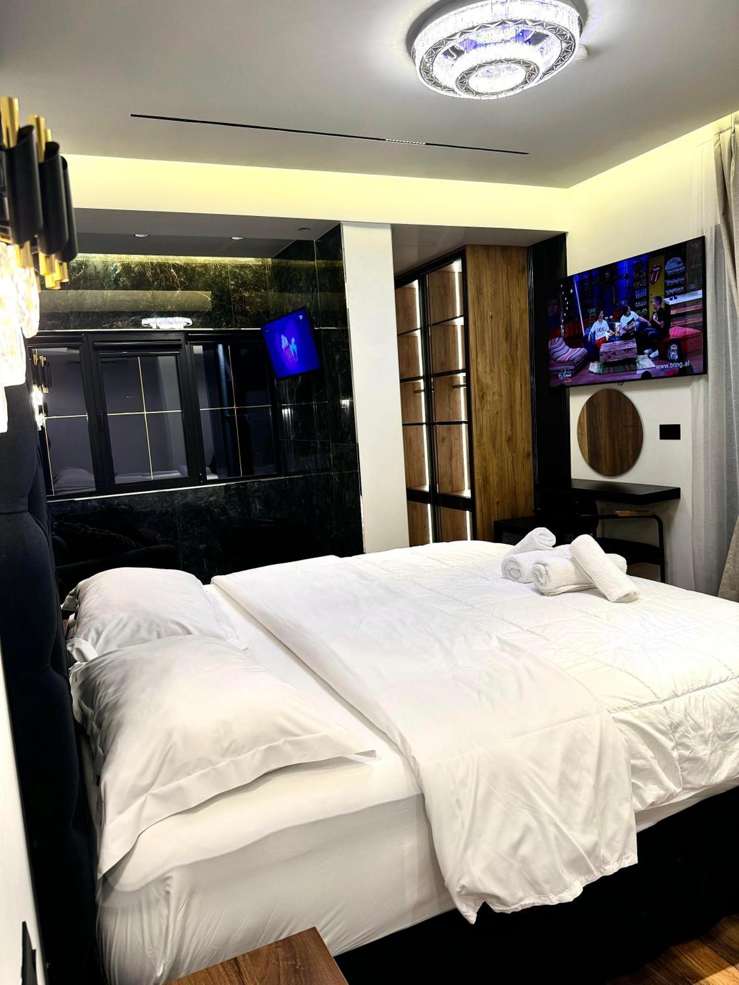 Boutique Hotel Empire Of Martin Гирокастра Экстерьер фото