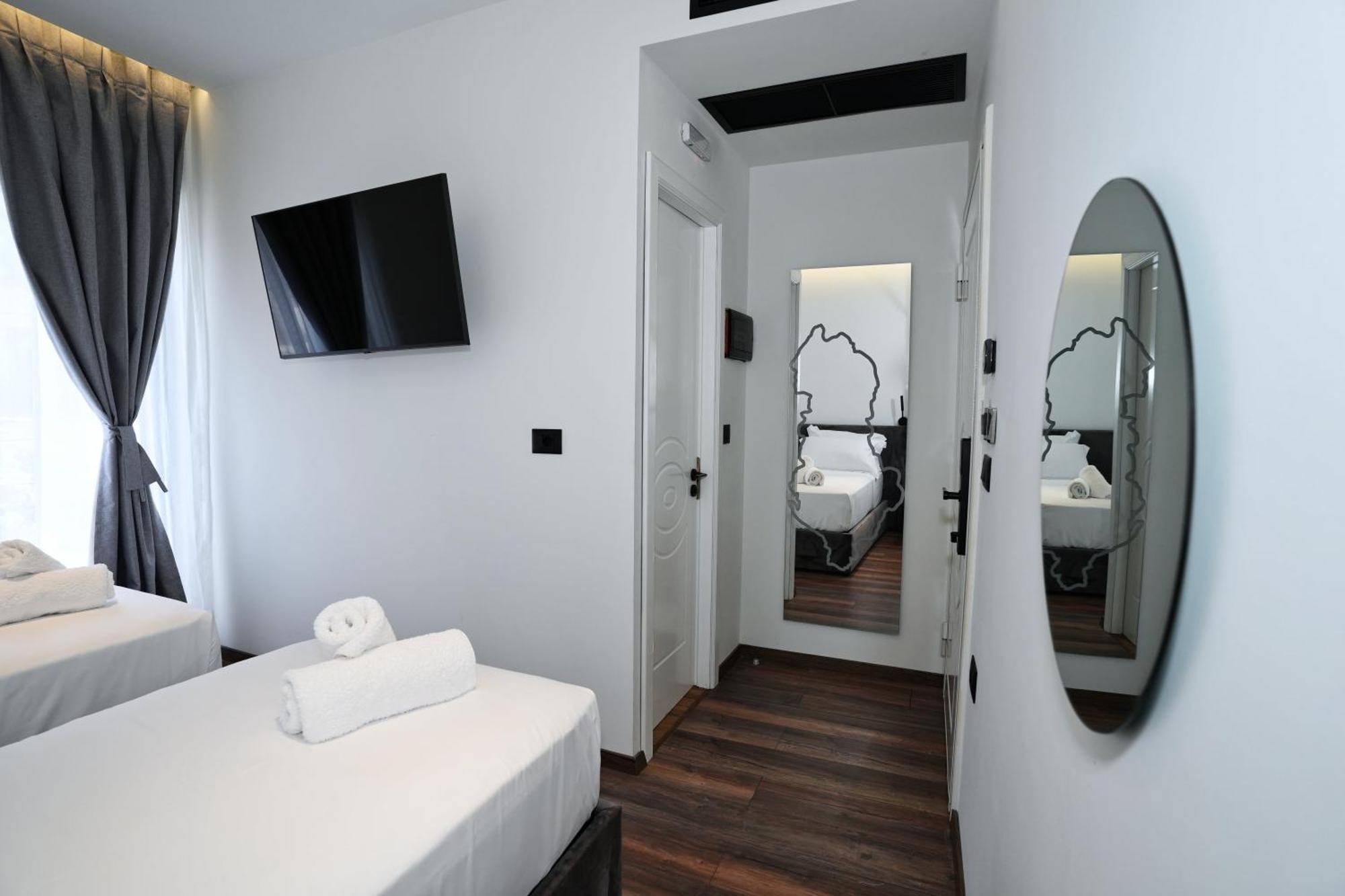 Boutique Hotel Empire Of Martin Гирокастра Экстерьер фото